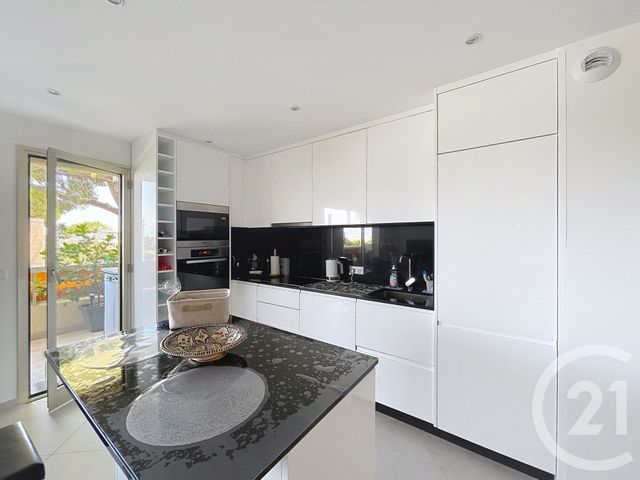 Appartement F2 &agrave; vendre - 2 pi&egrave;ces - 51 m2 - Antibes - 06 - PROVENCE-ALPES-COTE-D-AZUR