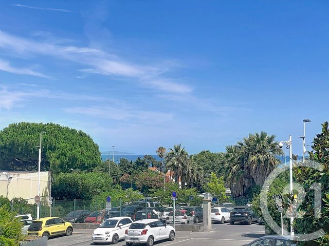 Appartement F2 &agrave; vendre - 2 pi&egrave;ces - 51 m2 - Antibes - 06 - PROVENCE-ALPES-COTE-D-AZUR