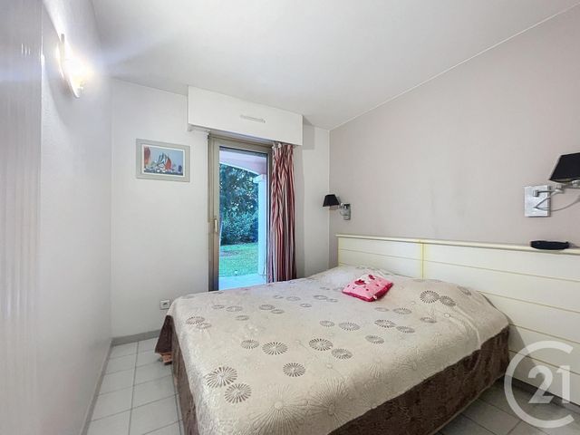 Appartement F2 à vendre - 2 pièces - 40 m2 - Le Golfe Juan - 06 - PROVENCE-ALPES-COTE-D-AZUR