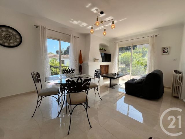 Appartement F3 à louer - 3 pièces - 69,14 m2 - Cagnes Sur Mer - 06 - PROVENCE-ALPES-COTE-D-AZUR