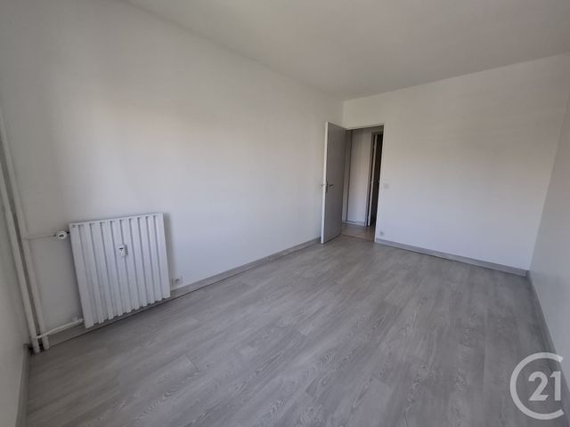 Appartement T3 &agrave; louer - 3 pi&egrave;ces - 63,89 m2 - Vallauris - 06 - PROVENCE-ALPES-COTE-D-AZUR