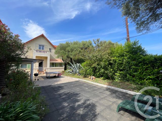 Maison à vendre - 6 pièces - 200 m2 - Juan Les Pins - 06 - PROVENCE-ALPES-COTE-D-AZUR