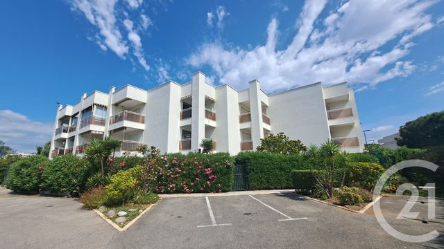 Appartement Studio Cabine à louer - 1 pièce - 28 m2 - Villeneuve Loubet - 06 - PROVENCE-ALPES-COTE-D-AZUR