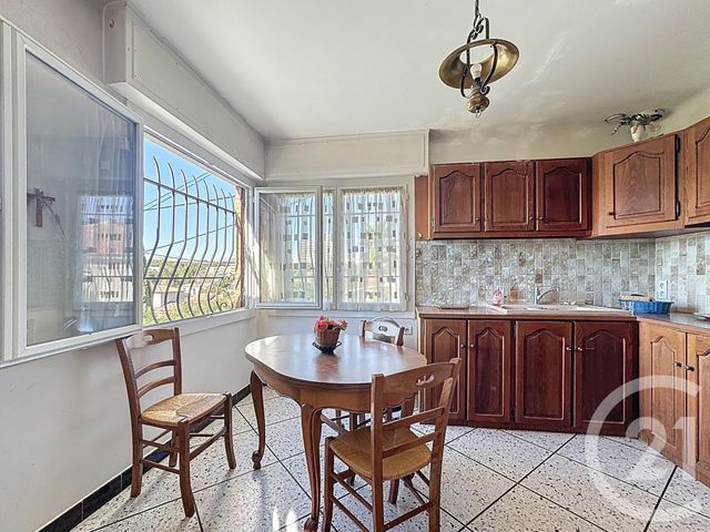 Maison à vendre - 6 pièces - 206 m2 - Antibes - 06 - PROVENCE-ALPES-COTE-D-AZUR