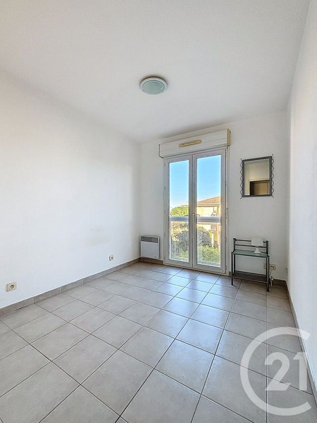 Appartement T3 à vendre - 3 pièces - 61 m2 - Antibes - 06 - PROVENCE-ALPES-COTE-D-AZUR