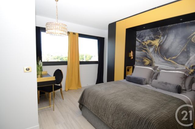 Appartement F2 bis à vendre - 3 pièces - 75,72 m2 - Antibes - 06 - PROVENCE-ALPES-COTE-D-AZUR