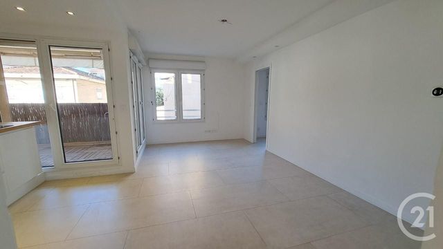 Appartement T2 à louer VALLAURIS