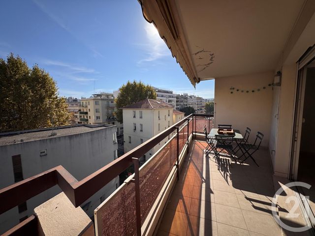 Appartement F4 à vendre - 4 pièces - 87 m2 - Juan Les Pins - 06 - PROVENCE-ALPES-COTE-D-AZUR