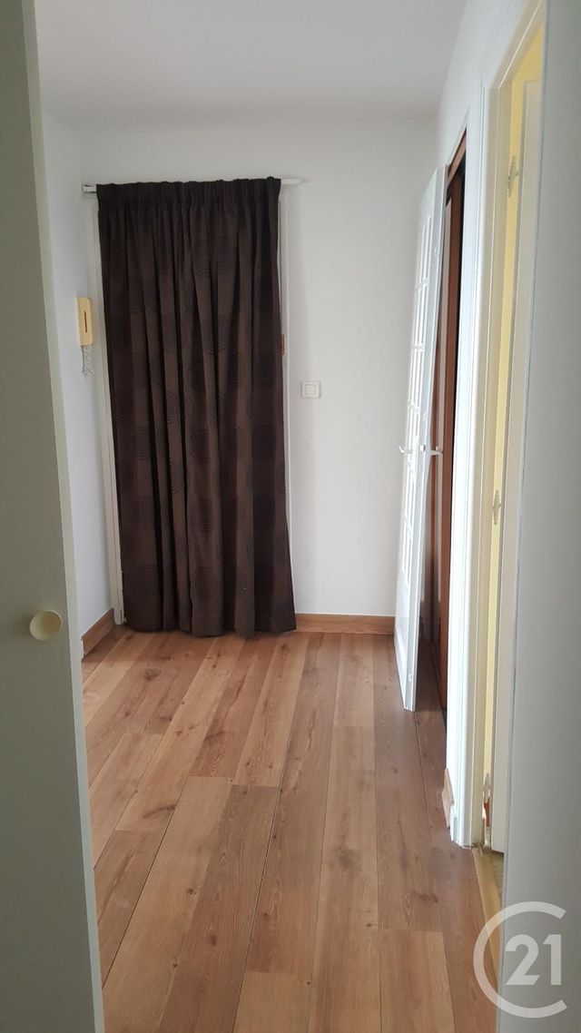 Appartement T4 &agrave; louer - 4 pi&egrave;ces - 91,39 m2 - Vallauris - 06 - PROVENCE-ALPES-COTE-D-AZUR