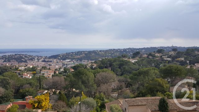 Appartement T4 &agrave; louer - 4 pi&egrave;ces - 91,39 m2 - Vallauris - 06 - PROVENCE-ALPES-COTE-D-AZUR