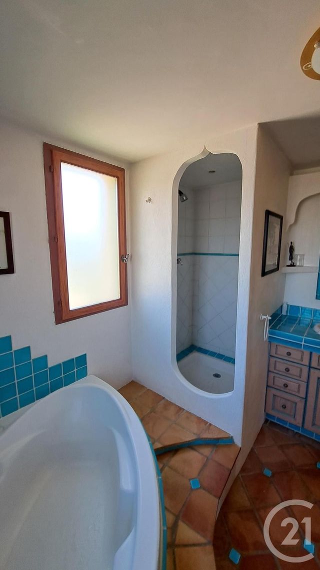 Maison à louer - 5 pièces - 106 m2 - Biot - 06 - PROVENCE-ALPES-COTE-D-AZUR