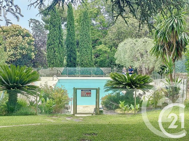 Appartement F3 à vendre - 3 pièces - 67,85 m2 - Antibes - 06 - PROVENCE-ALPES-COTE-D-AZUR