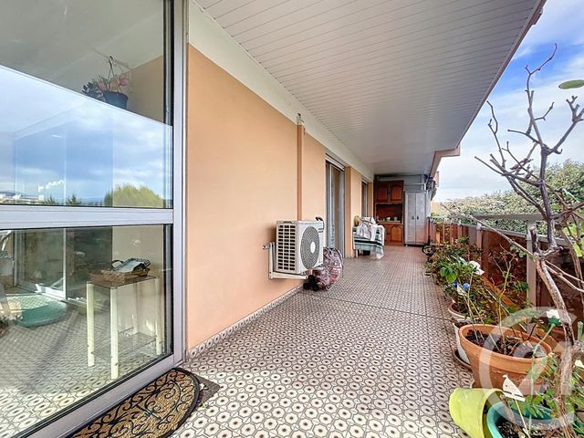 Appartement F3 à vendre - 3 pièces - 67,85 m2 - Antibes - 06 - PROVENCE-ALPES-COTE-D-AZUR