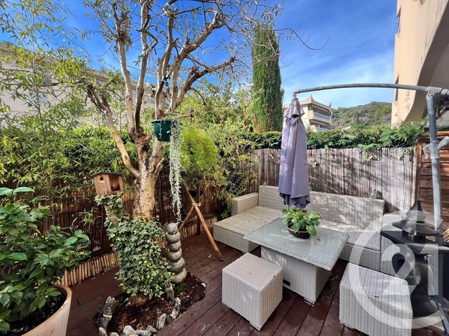 Afficher la photo en grand Appartement F1 bis à louer - 2 pièces - 33,30 m2 - Mandelieu La Napoule - 06 - PROVENCE-ALPES-COTE-D-AZUR