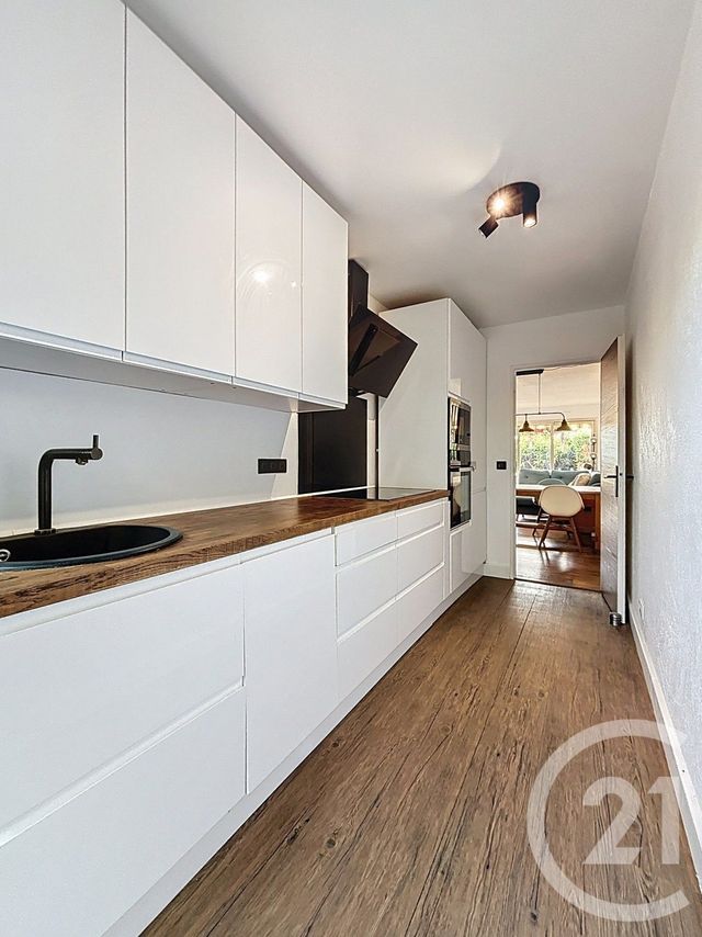 Appartement F3 à vendre - 3 pièces - 85,56 m2 - Antibes - 06 - PROVENCE-ALPES-COTE-D-AZUR