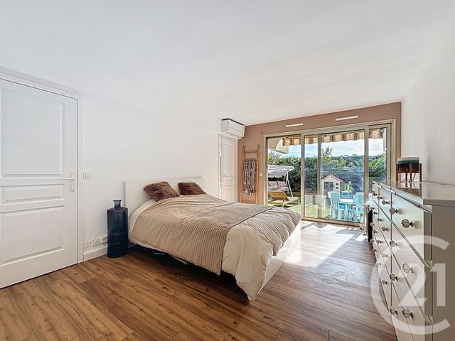 Appartement F3 à vendre - 3 pièces - 85,56 m2 - Antibes - 06 - PROVENCE-ALPES-COTE-D-AZUR