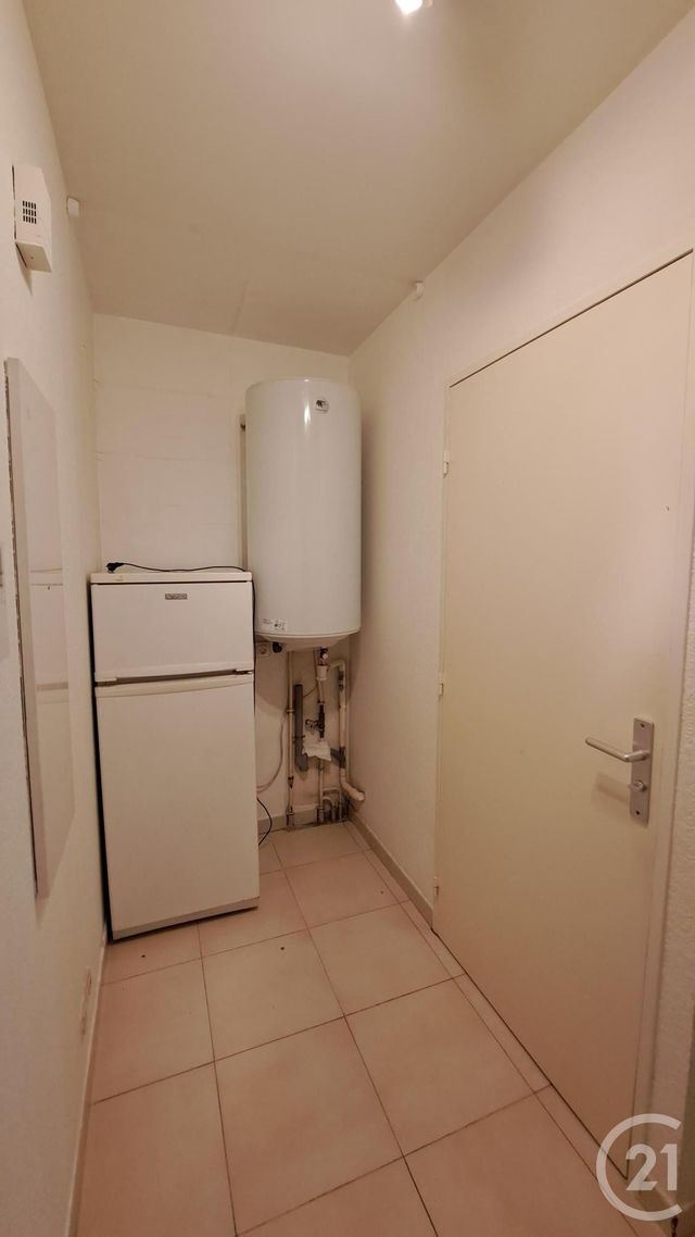 Appartement Studio à louer - 1 pièce - 29,20 m2 - Antibes - 06 - PROVENCE-ALPES-COTE-D-AZUR