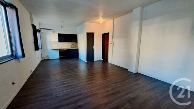 Appartement Studio à louer - 1 pièce - 33,24 m2 - Juan Les Pins - 06 - PROVENCE-ALPES-COTE-D-AZUR