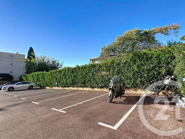 Appartement à vendre - 3 pièces - 58,78 m2 - Le Golfe Juan - 06 - PROVENCE-ALPES-COTE-D-AZUR