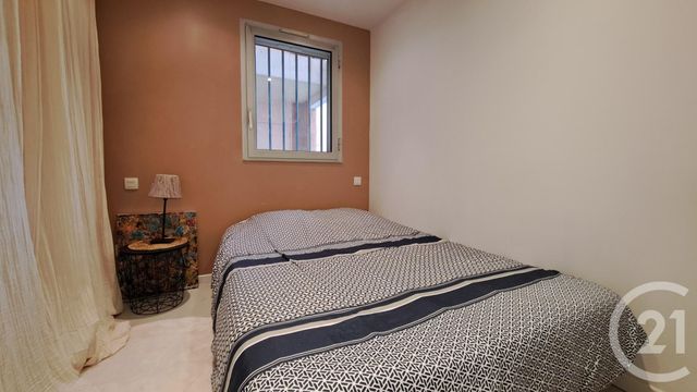Appartement T2 à louer - 2 pièces - 29,35 m2 - Antibes - 06 - PROVENCE-ALPES-COTE-D-AZUR