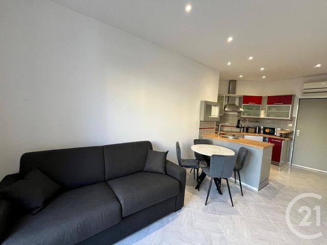 Appartement F1 à louer - 1 pièce - 23,43 m2 - Juan Les Pins - 06 - PROVENCE-ALPES-COTE-D-AZUR