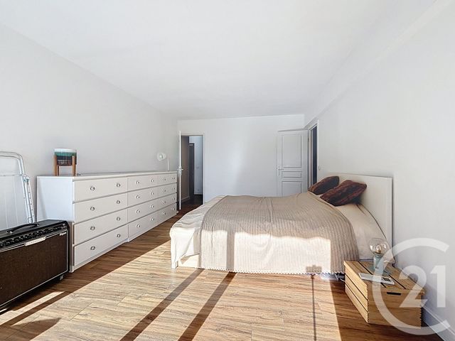 Appartement F3 à vendre - 3 pièces - 85,56 m2 - Antibes - 06 - PROVENCE-ALPES-COTE-D-AZUR