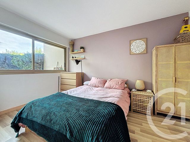 Appartement F3 à vendre - 3 pièces - 85,56 m2 - Antibes - 06 - PROVENCE-ALPES-COTE-D-AZUR