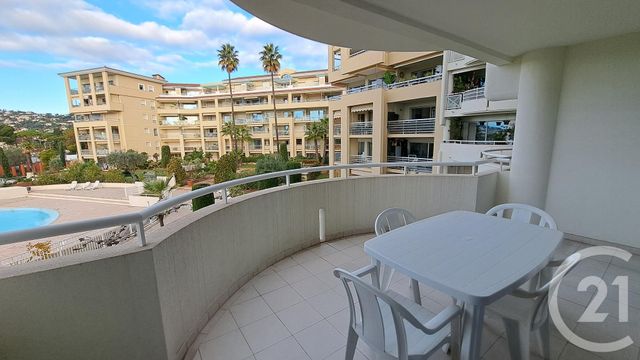 Appartement T2 &agrave; louer - 2 pi&egrave;ces - 29,23 m2 - Juan Les Pins - 06 - PROVENCE-ALPES-COTE-D-AZUR