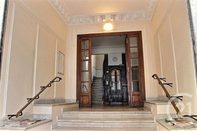 Appartement F1 à louer - 1 pièce - 18,78 m2 - Juan Les Pins - 06 - PROVENCE-ALPES-COTE-D-AZUR