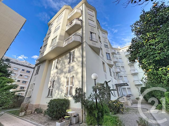 Appartement F1 à vendre JUAN LES PINS
