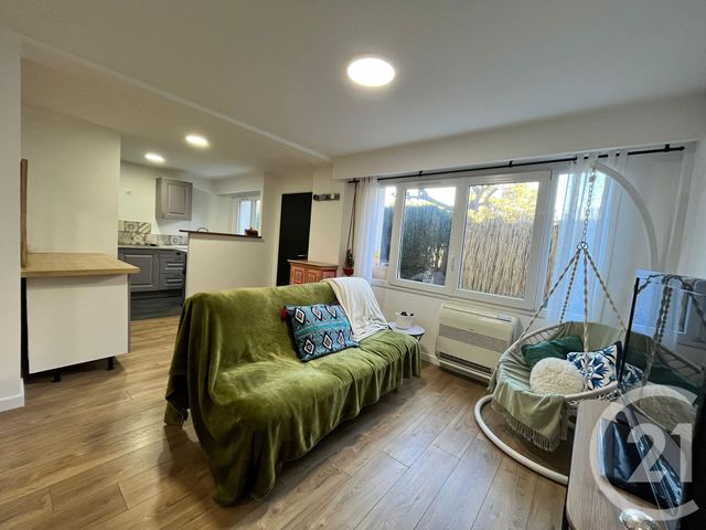 Appartement F1 à louer - 1 pièce - 41 m2 - Antibes - 06 - PROVENCE-ALPES-COTE-D-AZUR