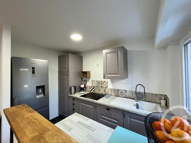 Appartement F1 à louer - 1 pièce - 41 m2 - Antibes - 06 - PROVENCE-ALPES-COTE-D-AZUR