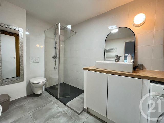 Appartement F1 à louer - 1 pièce - 41 m2 - Antibes - 06 - PROVENCE-ALPES-COTE-D-AZUR