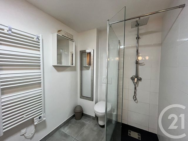 Appartement F1 à louer - 1 pièce - 41 m2 - Antibes - 06 - PROVENCE-ALPES-COTE-D-AZUR