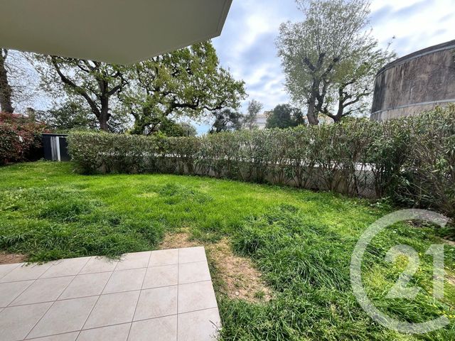 Appartement Studio à louer - 1 pièce - 31,81 m2 - Antibes - 06 - PROVENCE-ALPES-COTE-D-AZUR