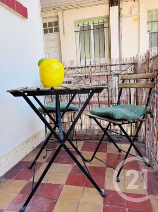 Appartement F1 à louer - 1 pièce - 22,15 m2 - Juan Les Pins - 06 - PROVENCE-ALPES-COTE-D-AZUR