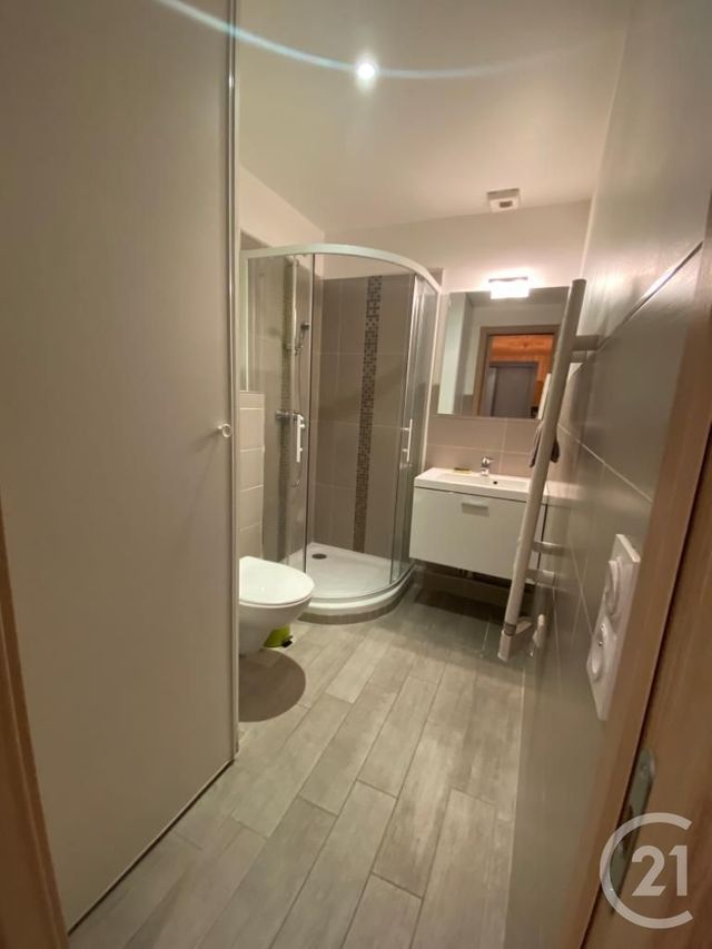 Appartement T2 à louer - 2 pièces - 34,32 m2 - Le Golfe Juan - 06 - PROVENCE-ALPES-COTE-D-AZUR