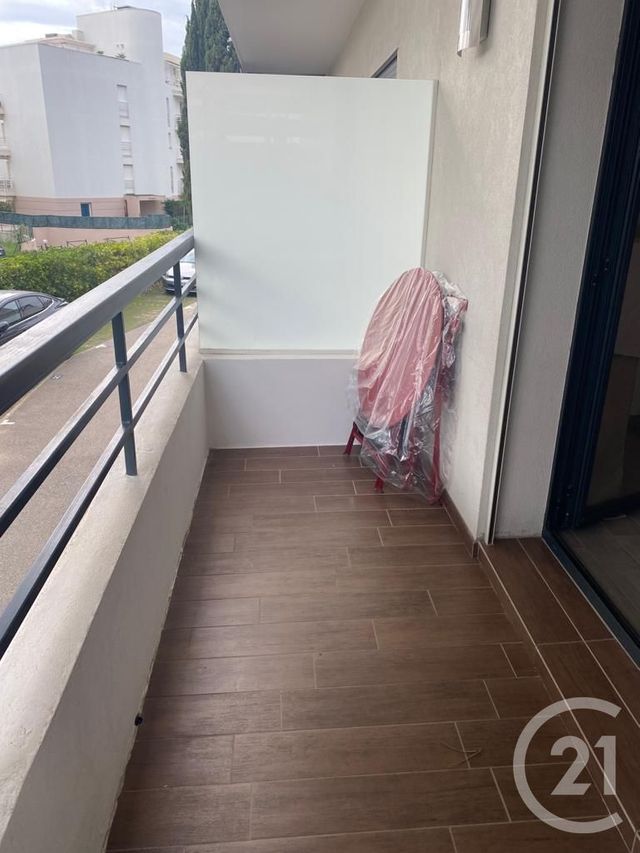 Appartement T2 à louer - 2 pièces - 34,32 m2 - Le Golfe Juan - 06 - PROVENCE-ALPES-COTE-D-AZUR