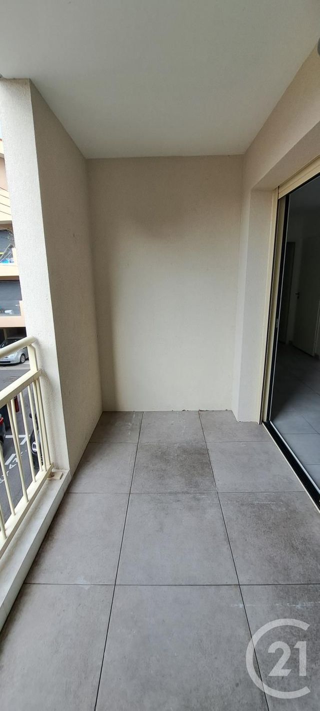 Appartement T2 &agrave; louer - 2 pi&egrave;ces - 46,94 m2 - Vallauris - 06 - PROVENCE-ALPES-COTE-D-AZUR