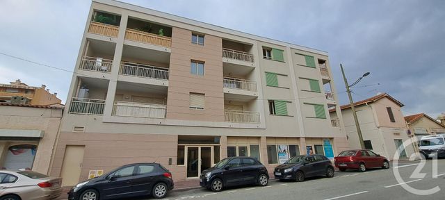 Appartement T2 &agrave; louer - 2 pi&egrave;ces - 46,94 m2 - Vallauris - 06 - PROVENCE-ALPES-COTE-D-AZUR