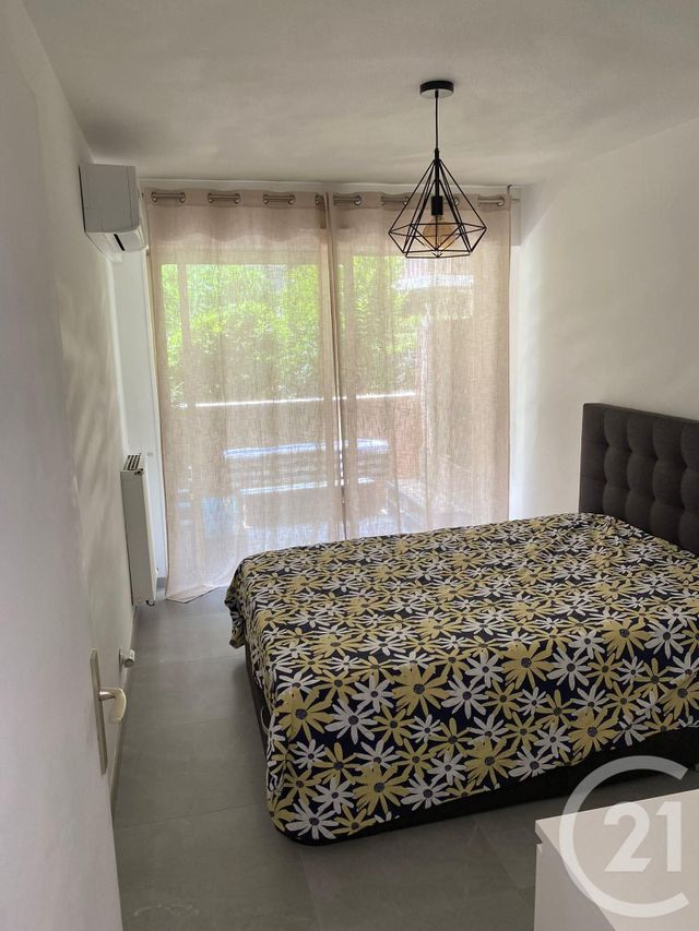 Appartement F2 &agrave; louer - 2 pi&egrave;ces - 49,74 m2 - Le Golfe Juan - 06 - PROVENCE-ALPES-COTE-D-AZUR