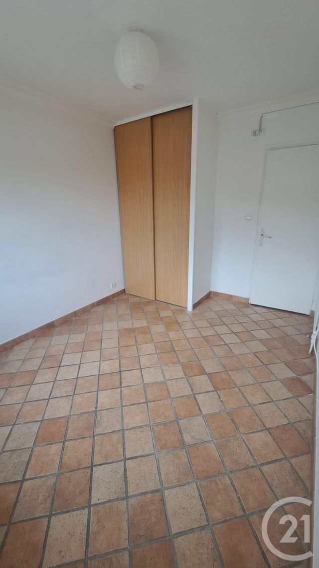 Appartement T3 &agrave; louer - 3 pi&egrave;ces - 63,29 m2 - Vallauris - 06 - PROVENCE-ALPES-COTE-D-AZUR