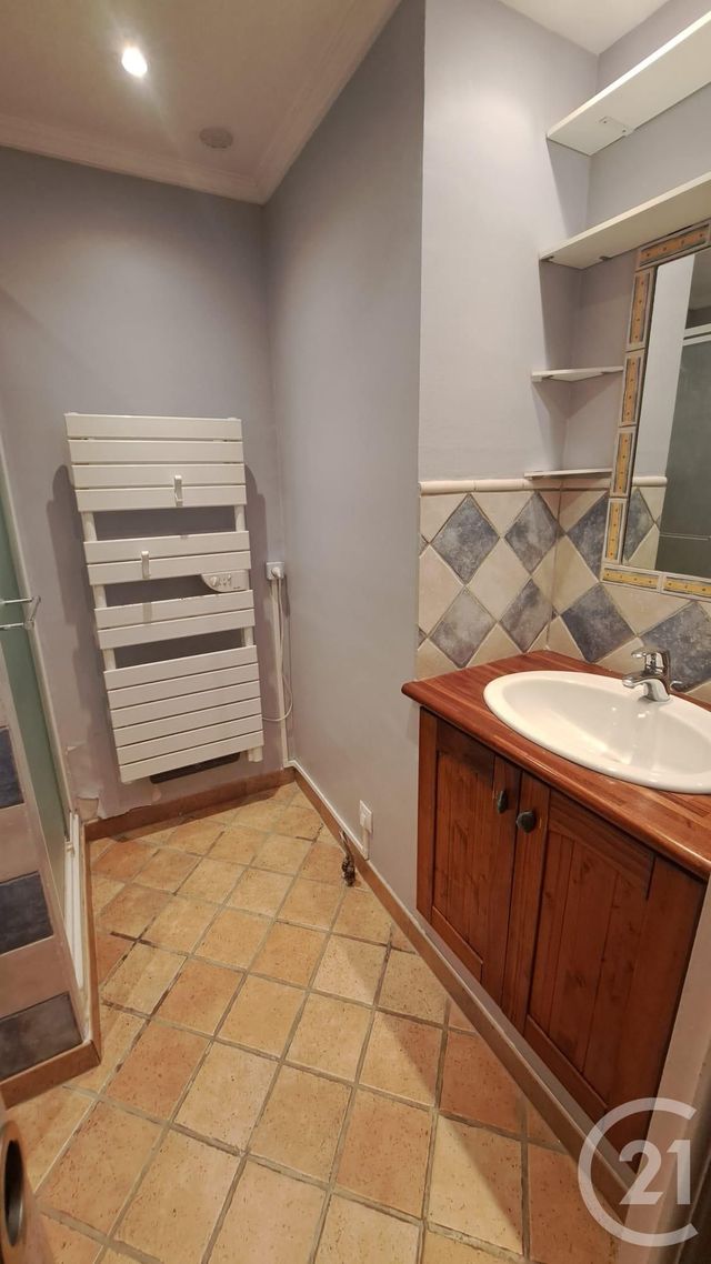 Appartement T3 &agrave; louer - 3 pi&egrave;ces - 63,29 m2 - Vallauris - 06 - PROVENCE-ALPES-COTE-D-AZUR