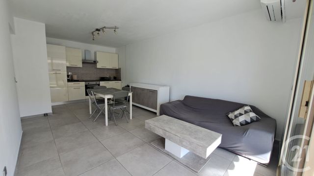 Appartement T2 &agrave; louer - 2 pi&egrave;ces - 41,39 m2 - Juan Les Pins - 06 - PROVENCE-ALPES-COTE-D-AZUR