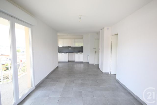 Appartement T2 &agrave; louer - 2 pi&egrave;ces - 42,51 m2 - Vallauris - 06 - PROVENCE-ALPES-COTE-D-AZUR