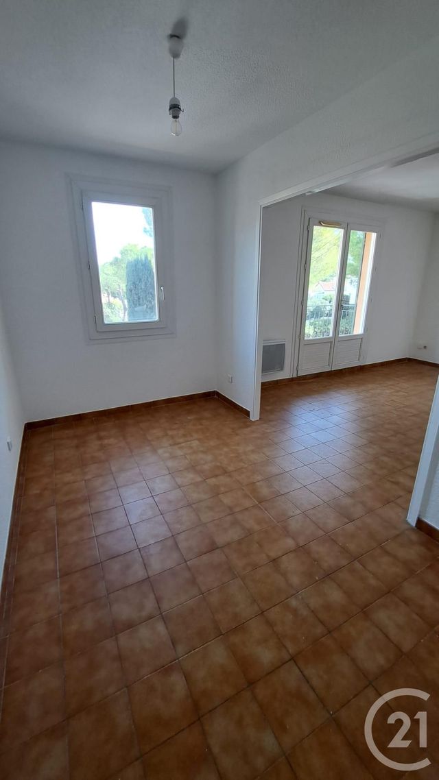 Appartement T1 &agrave; louer - 1 pi&egrave;ce - 33,03 m2 - Vallauris - 06 - PROVENCE-ALPES-COTE-D-AZUR