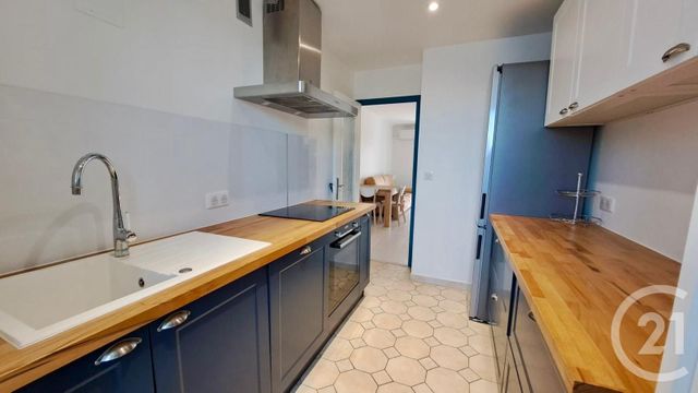Appartement T3 &agrave; louer - 3 pi&egrave;ces - 53,68 m2 - Juan Les Pins - 06 - PROVENCE-ALPES-COTE-D-AZUR