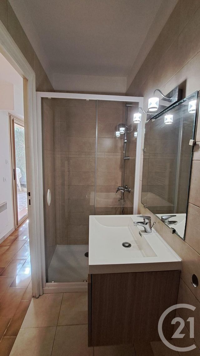Appartement Studio &agrave; louer - 1 pi&egrave;ce - 23,26 m2 - Antibes - 06 - PROVENCE-ALPES-COTE-D-AZUR