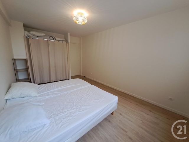 Appartement T3 &agrave; louer - 3 pi&egrave;ces - 61,19 m2 - Juan Les Pins - 06 - PROVENCE-ALPES-COTE-D-AZUR