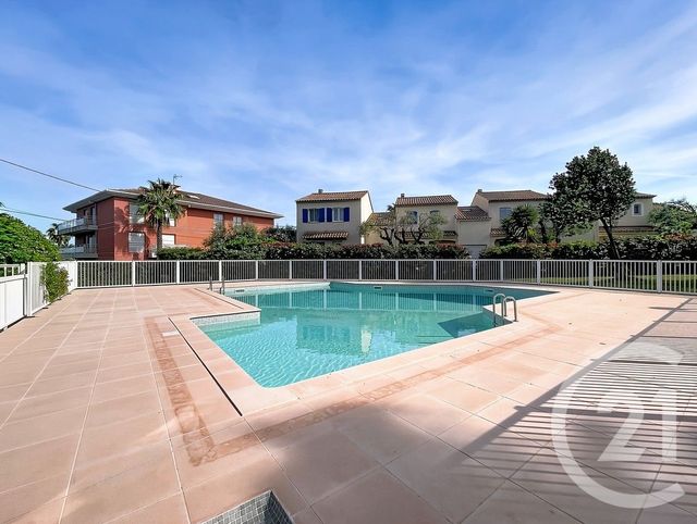 Appartement T2 &agrave; vendre - 2 pi&egrave;ces - 49 m2 - Antibes - 06 - PROVENCE-ALPES-COTE-D-AZUR